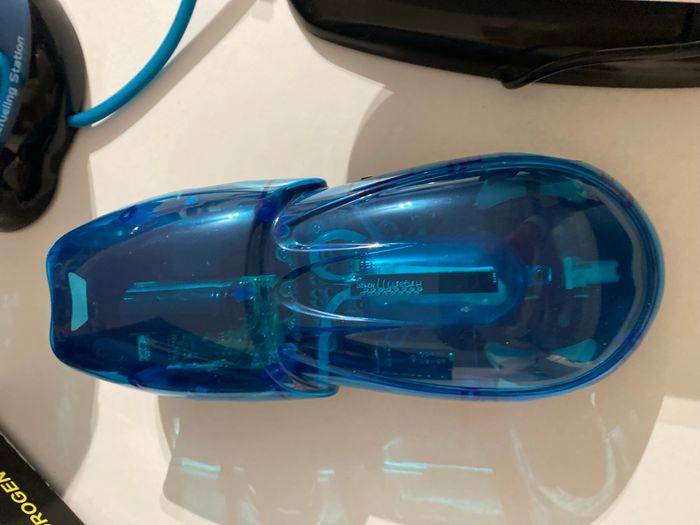 Voiture télécommandée fonctionne à l’eau - photo numéro 10