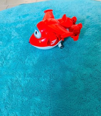 Super wings transformable jett