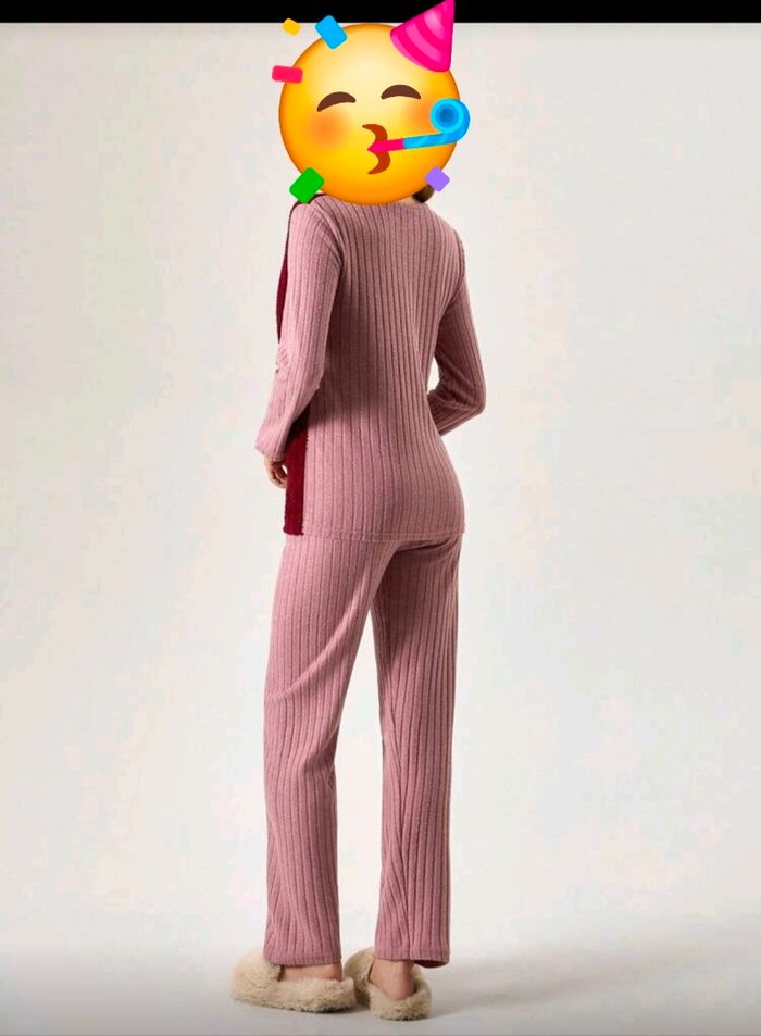 Pyjama d'hiver pour femme - photo numéro 2