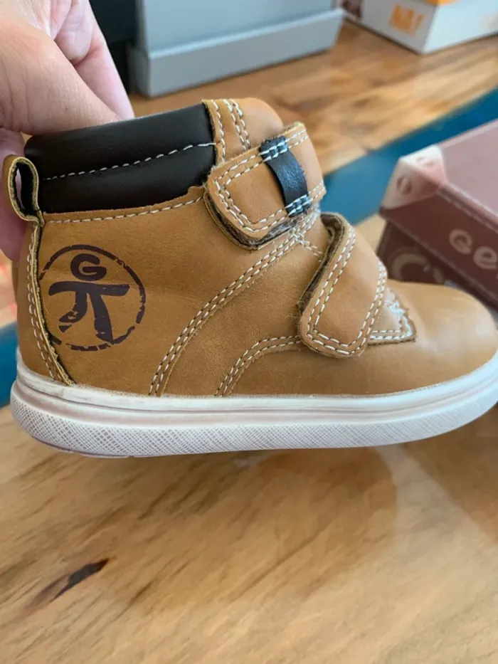 Bottines Gepy taille 23 - photo numéro 3