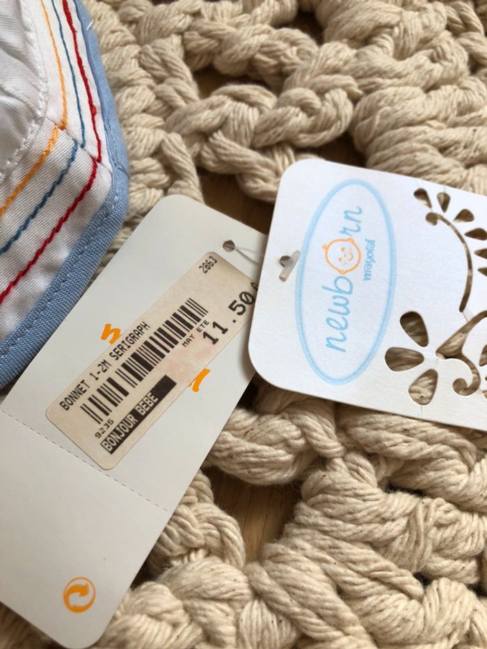 Chapeau bébé Mayoral 1-2 mois neuf ! - photo numéro 2