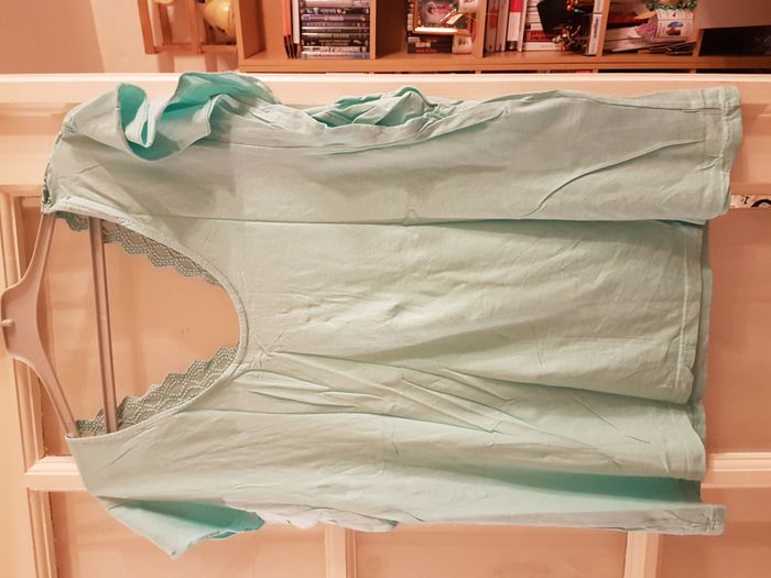 lot de 2 teeshirts camaieu 42