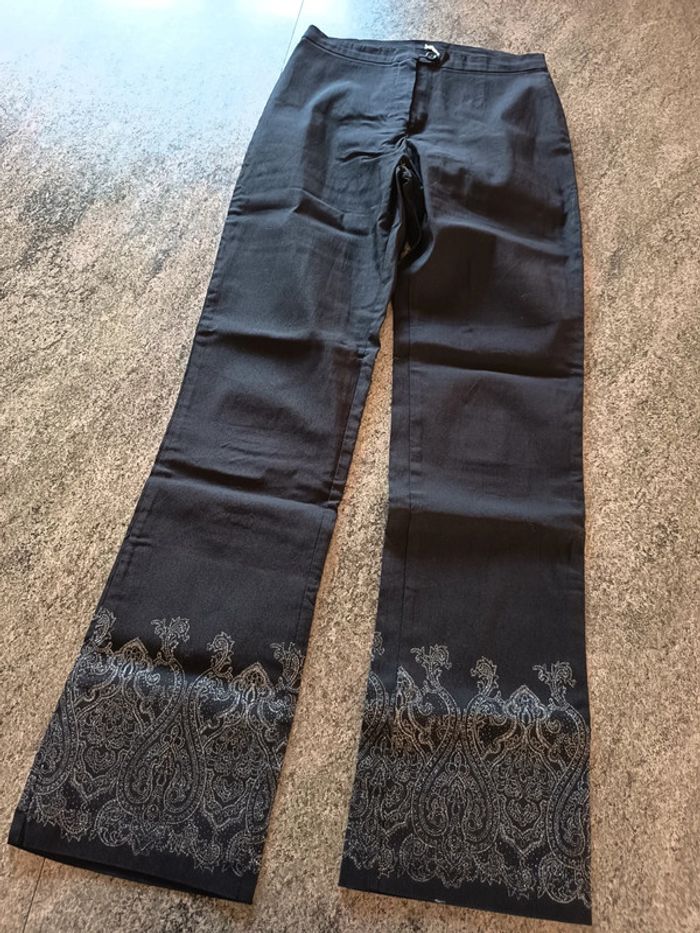 Pantalon ajusté taille 36 machin chose