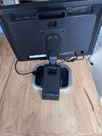 Écran - moniteur 