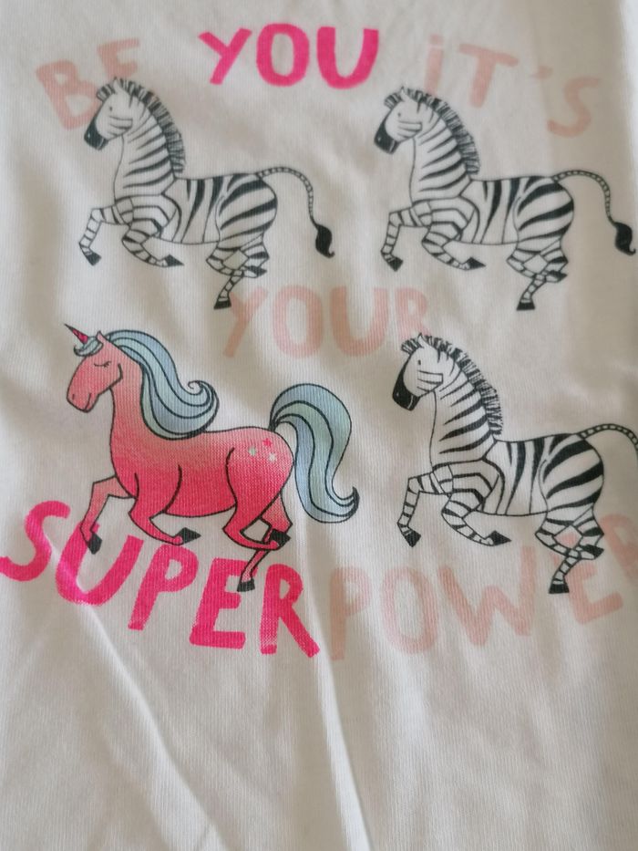 Haut manches longues licorne 🦄 3 ans - photo numéro 2