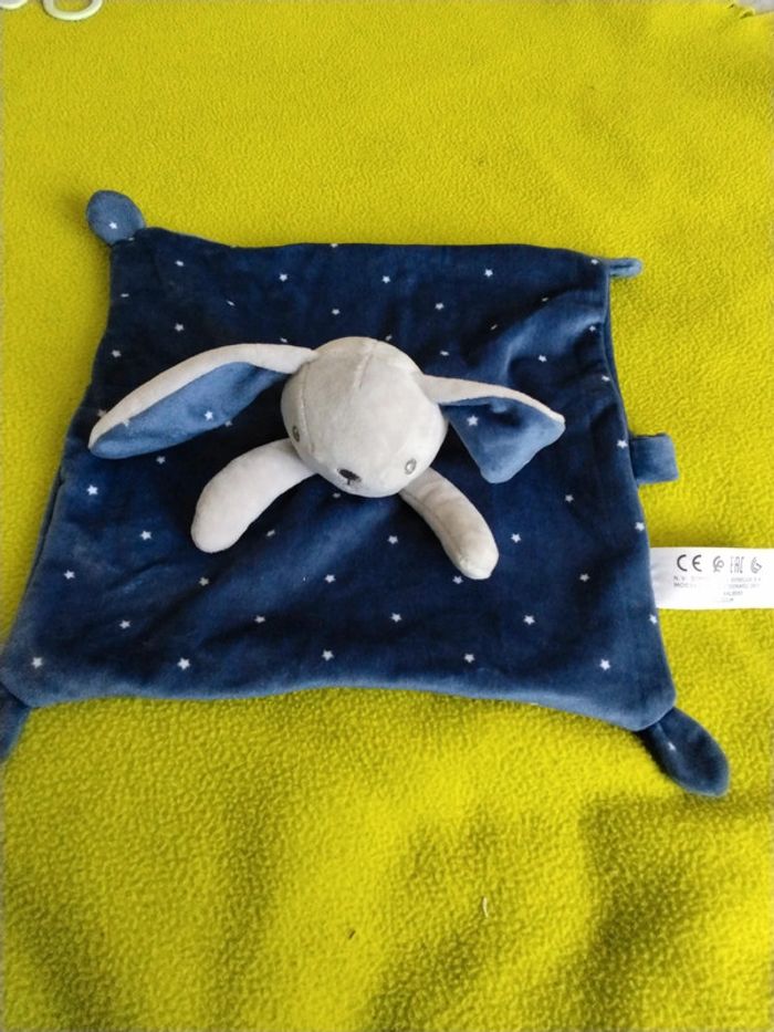 Doudou Lapin bleu étoilé