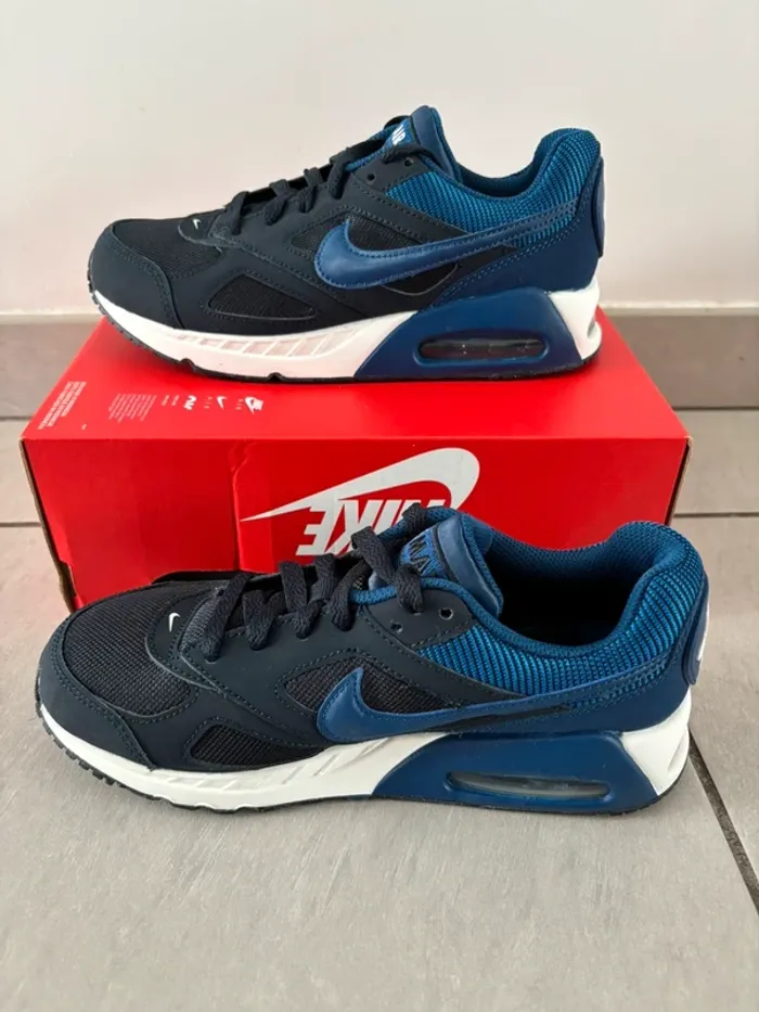Nike air Max ivo - photo numéro 2