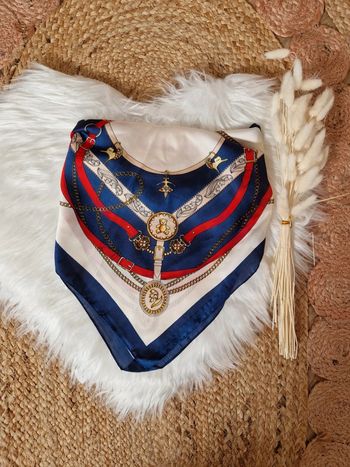 💙 Carré de tissu motifs chaîne pour bandana, foulard, décor de sac