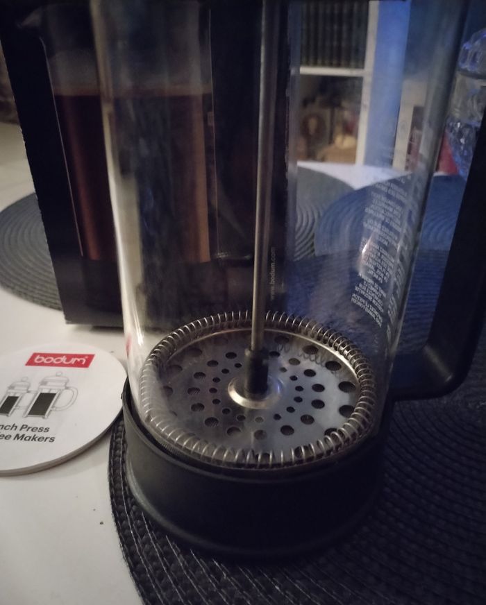 Cafetière à piston 8 tasses "Bodum Brazil" neuve - photo numéro 5