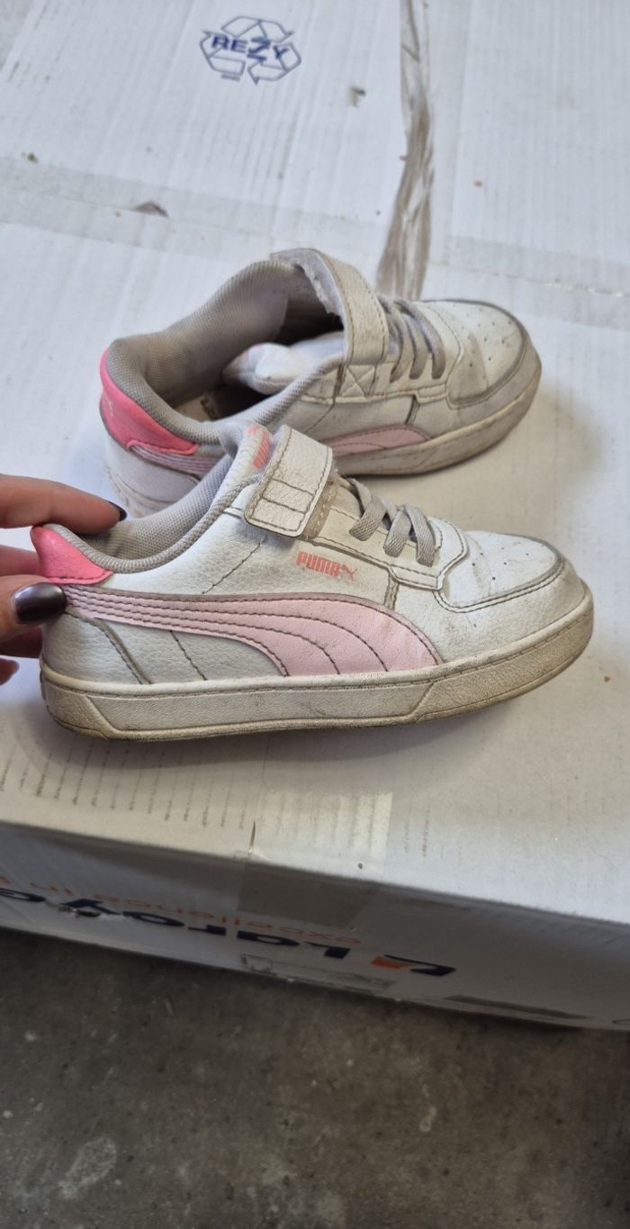Basket Puma pointure 27 blanche et rose