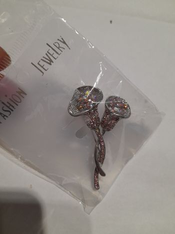 Broche