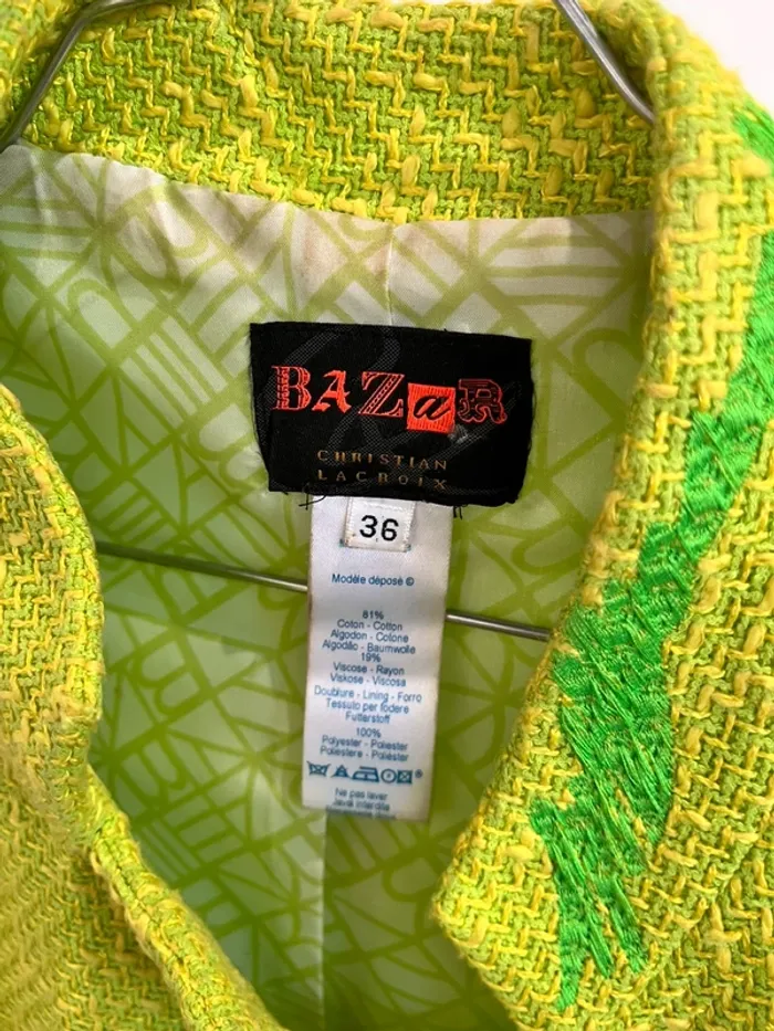 Manteau en tweed vert pomme Christian Lacroix - photo numéro 3