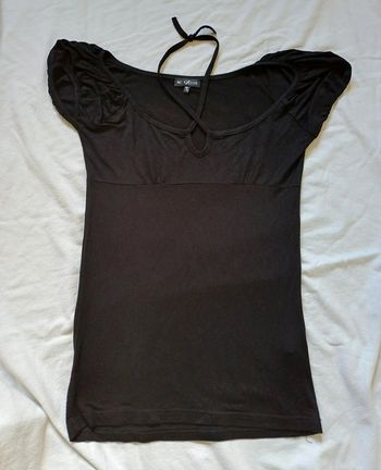 Tee shirt noir Habillé taille 38 / 40