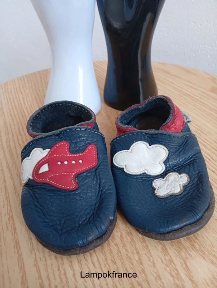 Chaussons de marche en cuir marque inch blue motif avion voyage nuage - photo numéro 3