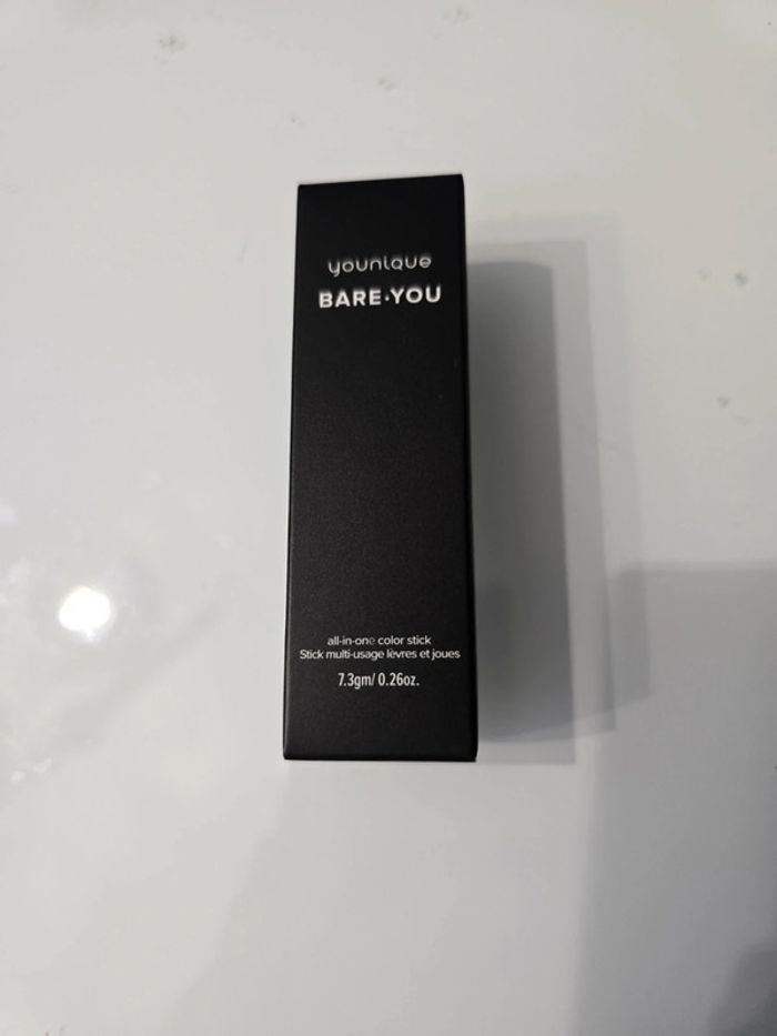 Stick multi-usage lèvres et joues bare you peony pink Younique neuf