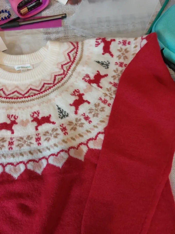 Pull de Noël neuf Vertbaudet 12A - photo numéro 4