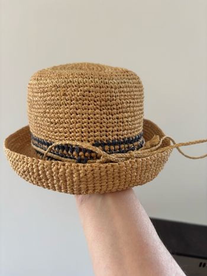 Chapeau de paille 3-4 ans