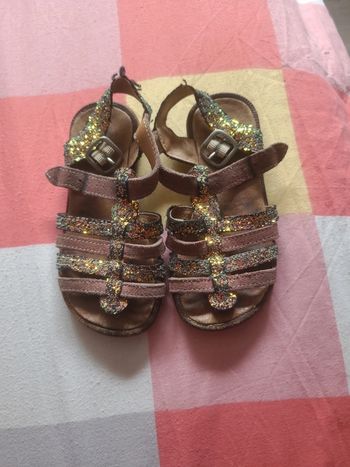 Sandales taille 26