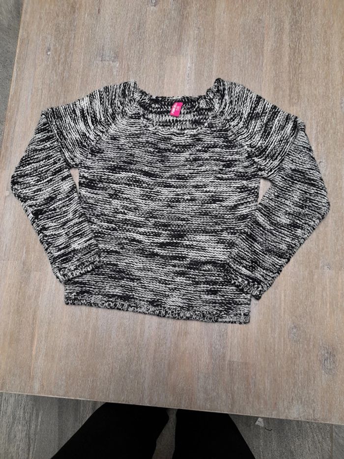 Pull neuf 12 ans