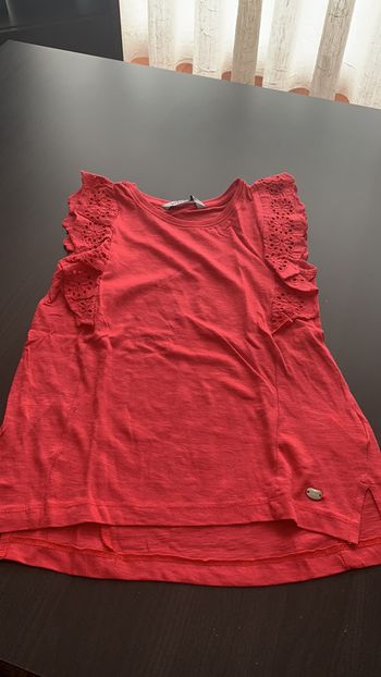 T shirt rose sans manches