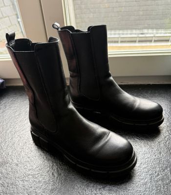 Chelsea boots noires de chez Catwalk