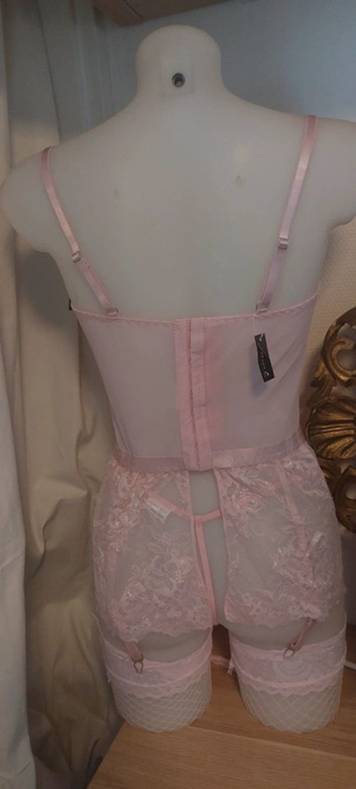 Superbe ensemble complet rose poudré neuf - photo numéro 5
