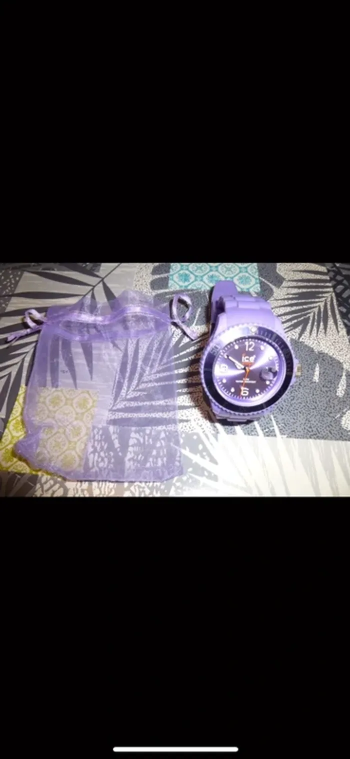 montre ICE Watch mauve