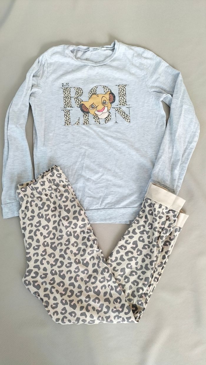🤍 Pyjama Roi Lion - Simba - 10 ans - Disney - En bon état 🤍
