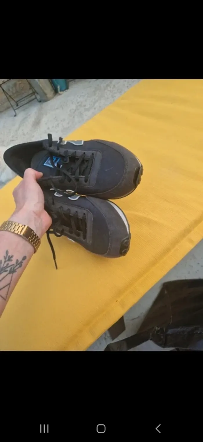 Basket new balance taille 43 noir bon etat - photo numéro 2