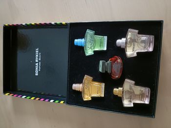 COFFRET SONIA RIKIEL 5 MINIATURES DE 7,5ML