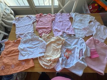 Lot vêtements 