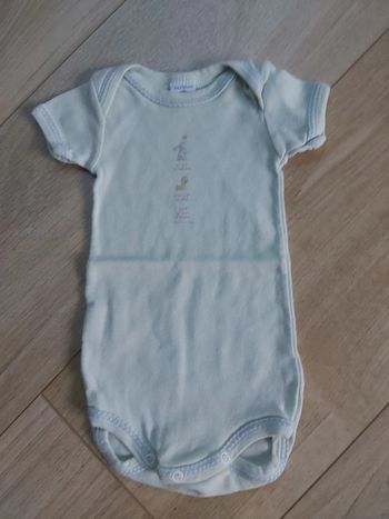 Bodie manches courtes mixte garçon/fille Petit Bateau 3 mois en très bon état (78)