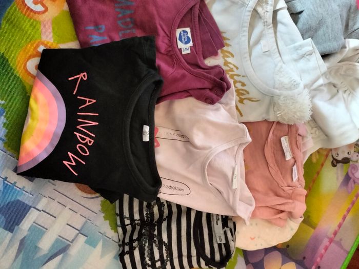 Lot de vêtements fille 24 mois - photo numéro 10