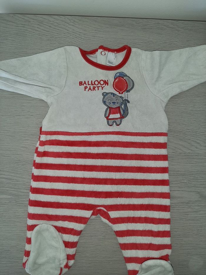 Lot pyjamas - photo numéro 4