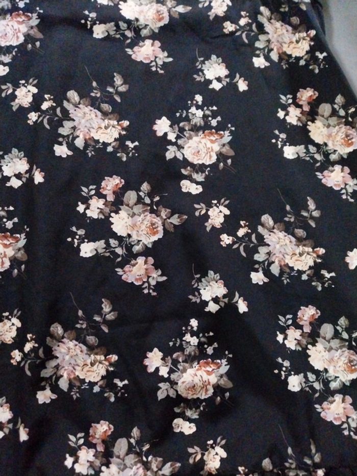Robe légère shein taille M très bon etat - photo numéro 2