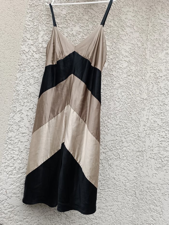 Robe en soie BCBG maxazria - photo numéro 4