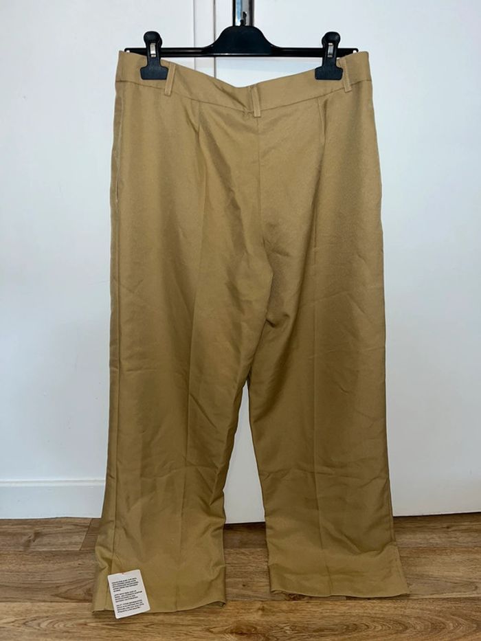 Pantalon beige - photo numéro 2