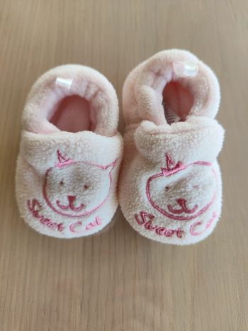 Chaussons fille T.16