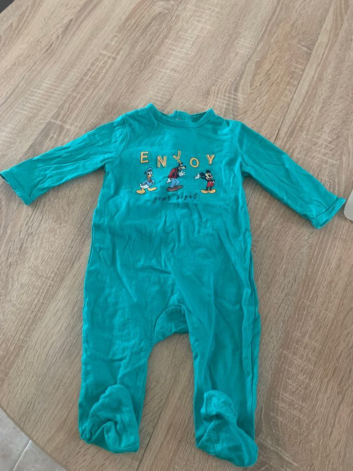 Lot Pyjama léger 6 mois - photo numéro 2