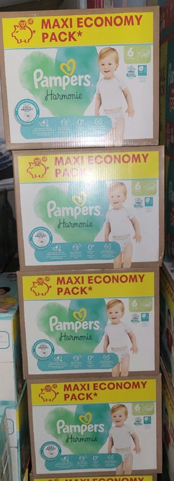 Couches pampers harmonie T6 