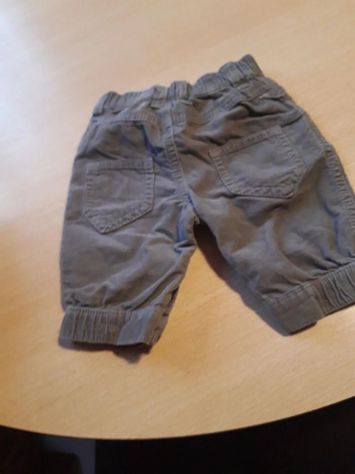 Pantalon 1 mois kitchoun - photo numéro 3