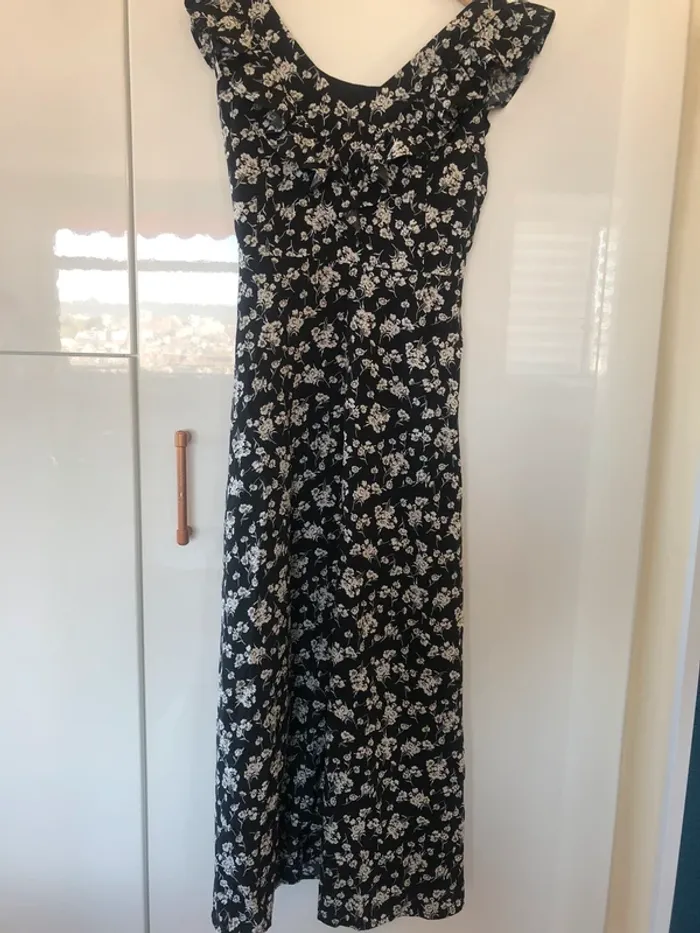 Robe longue noire - photo numéro 4
