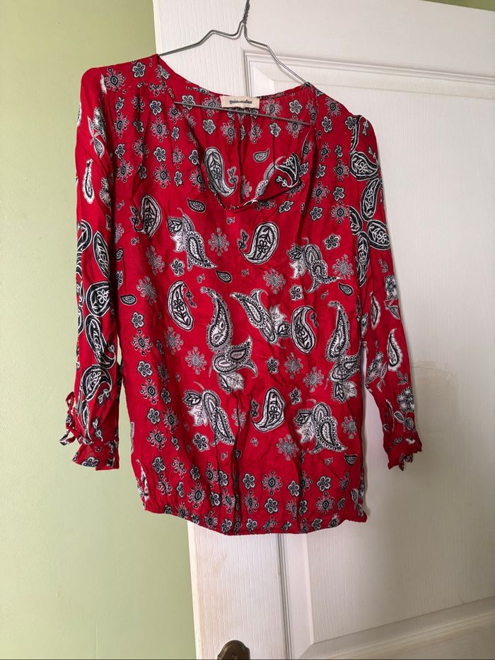 Pull rouge - photo numéro 2