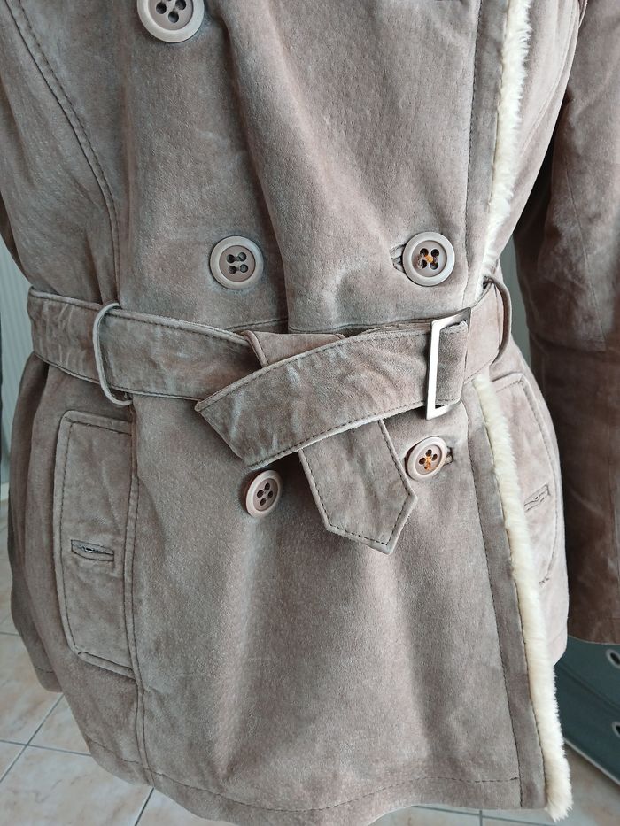 Veste en cuir T42. - photo numéro 2