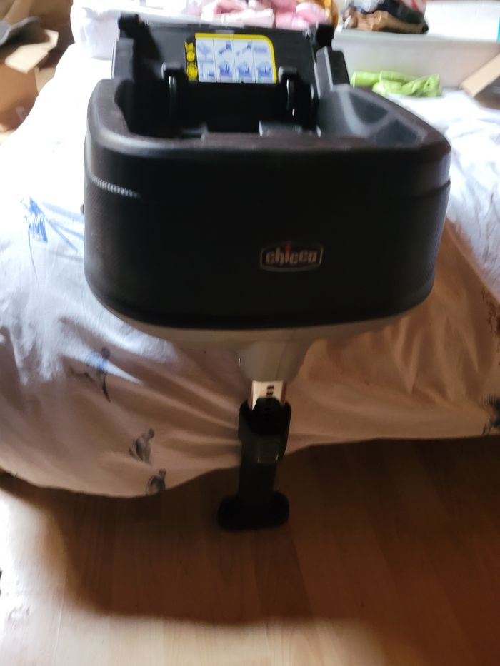 Base isofix - photo numéro 2
