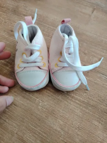 Petite chaussure bébé