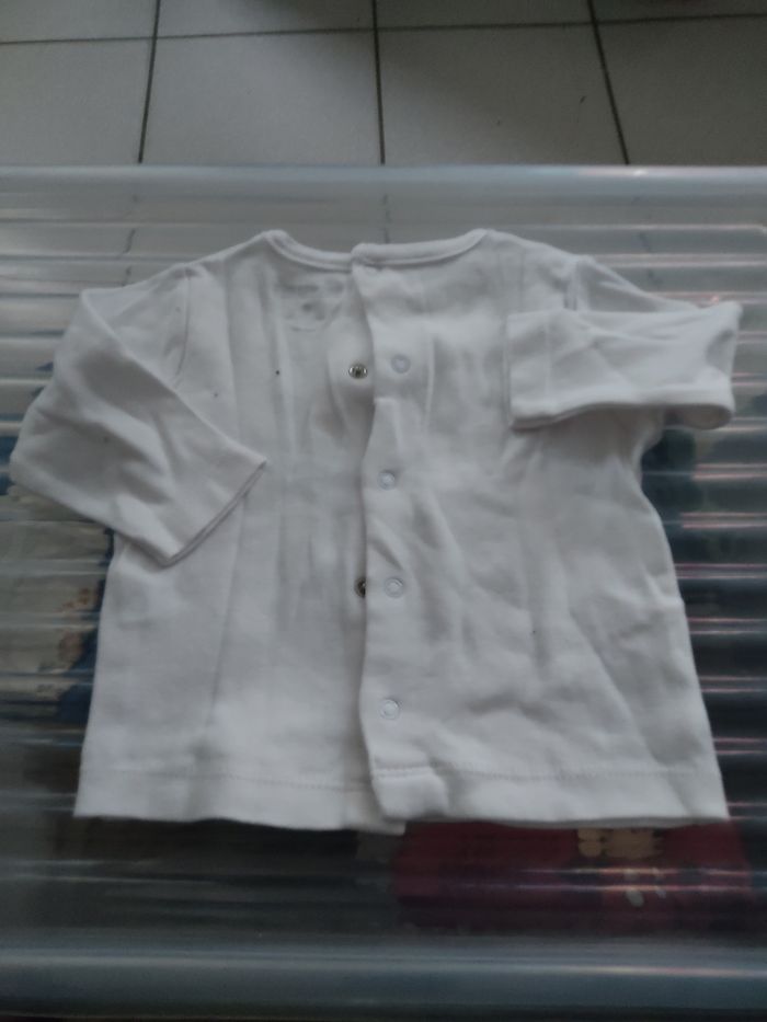 T-shirt manche longue 6 mois - photo numéro 4