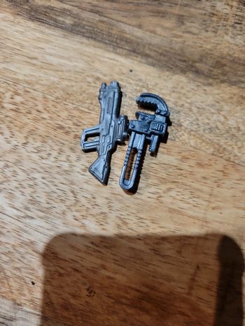 Lot miniature taille poupée arme et clé bricolage