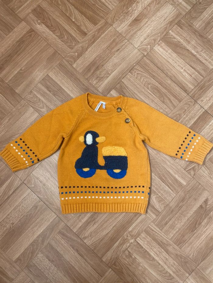 Pull jaune moutarde taille 6 mois Orchestra (NEUF)