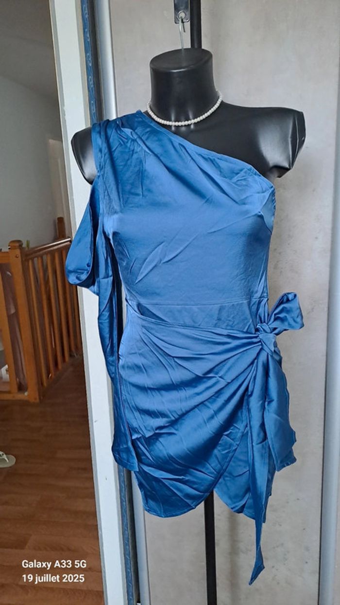 Robe Ravibelle 36 neuve